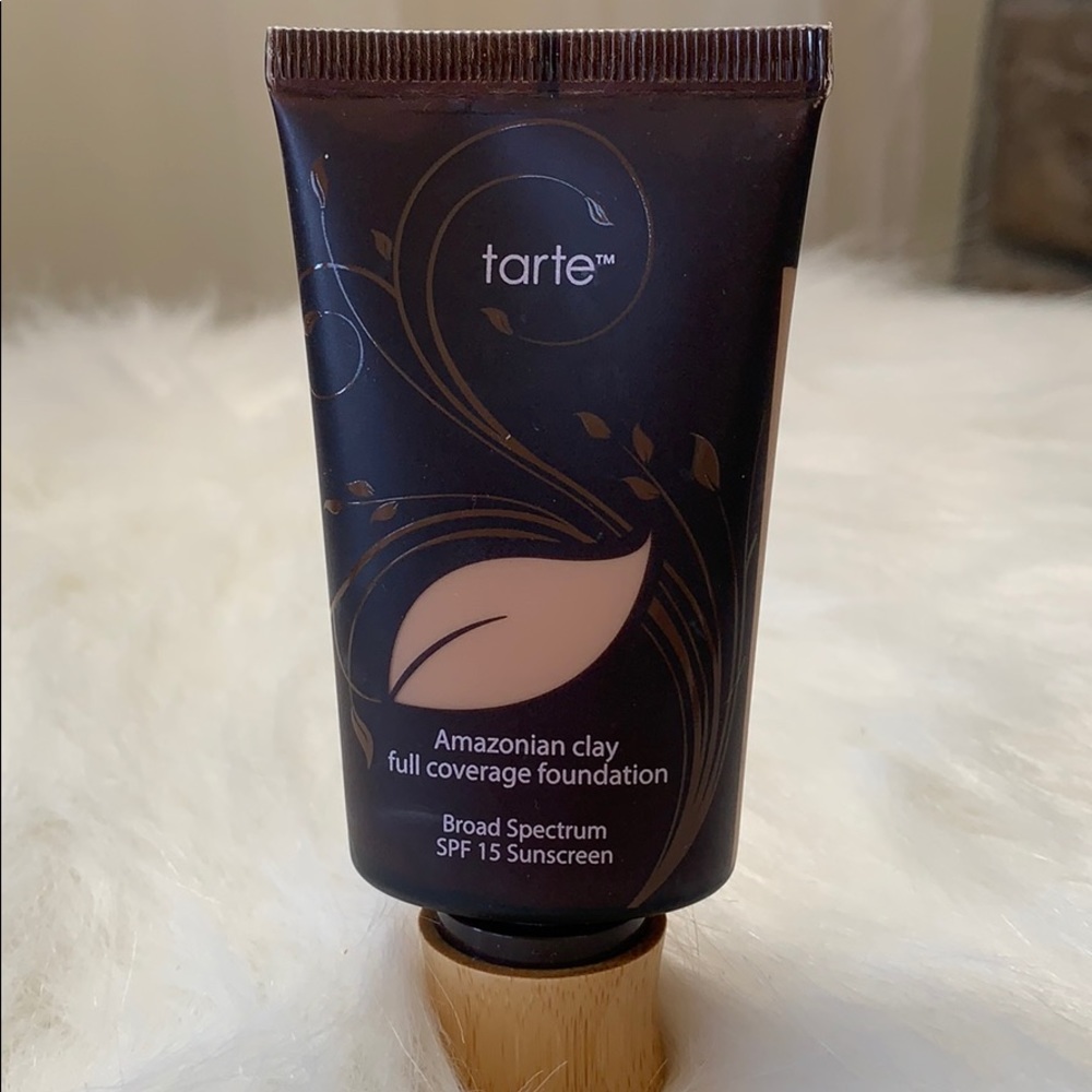 tarte Amazonian clay Full Coverage Foundation